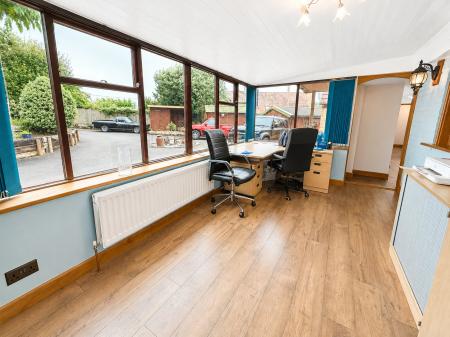 Annexe Dinning Room