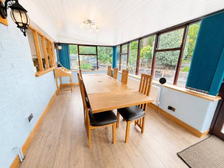 Annexe Dinning Room