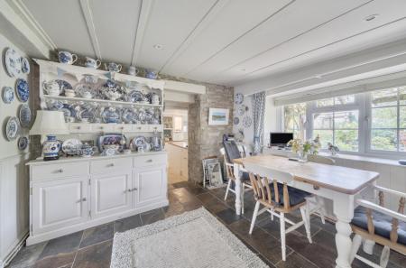 1355890-19-68cc45...