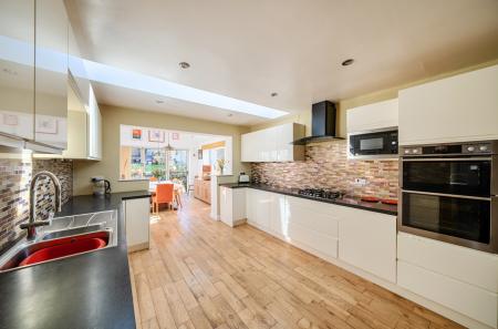 1419059-10-699d8c...