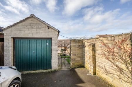 1419059-4-699d8cc...