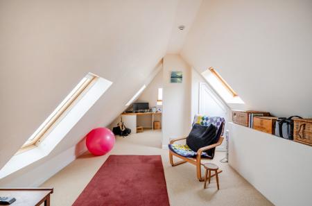 Attic Room/ Study