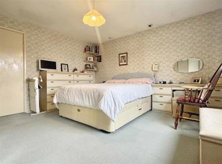 Master Bedroom.jpg