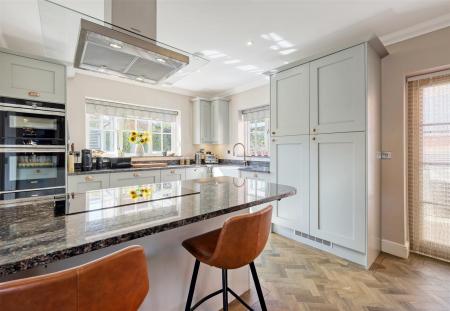 img_4730_17 copy 2.jpg