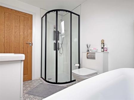 bath3.jpg