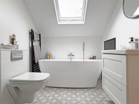 bath2.jpg