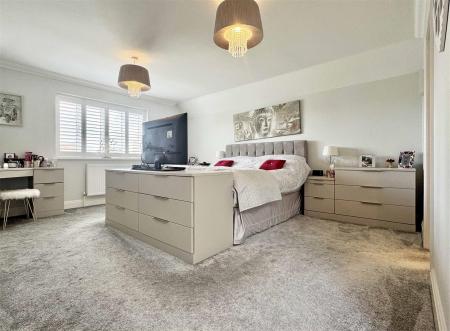 Master Bedroom.jpg