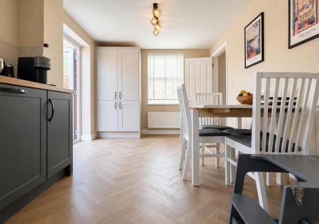 02C39C92-A072-443E-A8D6-3186F752426D.PNG