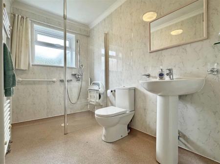 Wet Room.jpg
