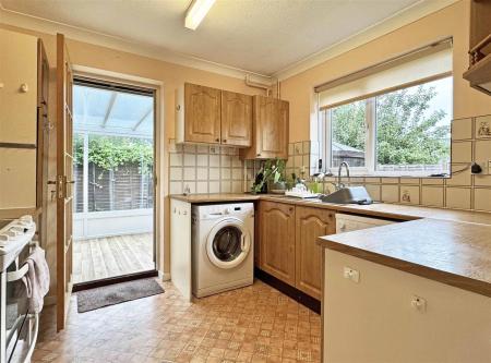 Kitchen (d).jpg