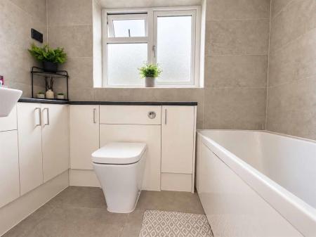 bath2.jpg
