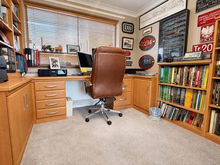 office.jpg