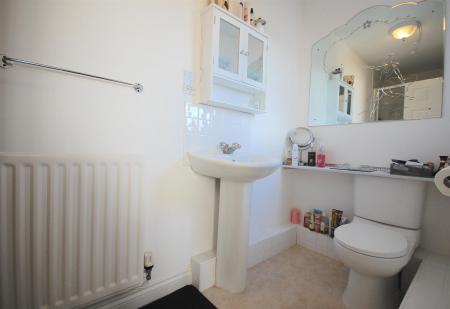 En-Suite To Master.JPG