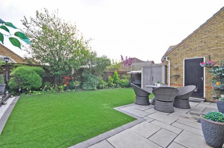 Rear Garden b.jpg