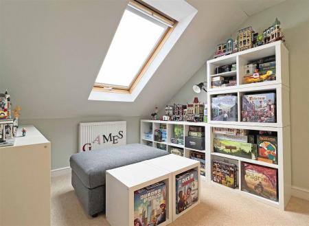 Dressing Room : Snug c.jpg