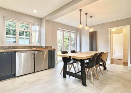 Kitchen Diner TM.jpg