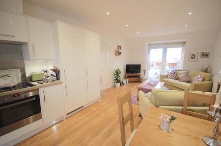 Kitchen:Dining Area.JPG
