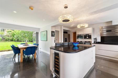 Old Police House_001_1.jpg