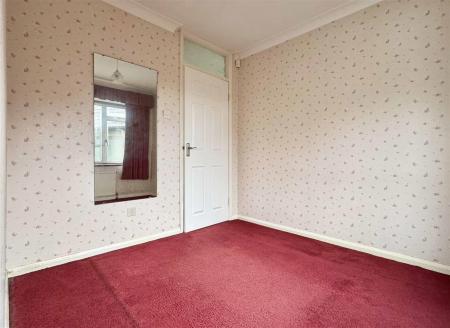 Bedroom 3b.jpg