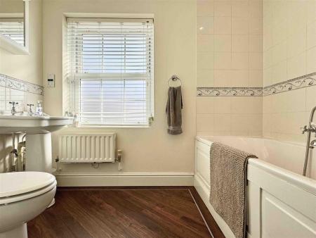 En-Suite To Master Bedroom.jpg