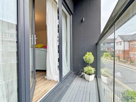 Juliette Balcony.jpg