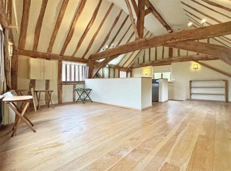 Granary Open Plan Living Room b.jpg