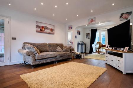 D886591A-06E3-4080-8C74-322B69209826 2.PNG