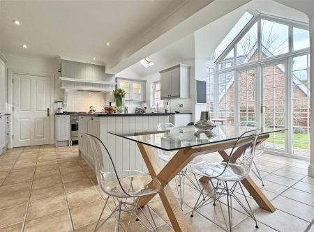 Kitchen Family Room.jpg