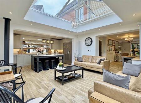 Kitchen Family Room.jpg