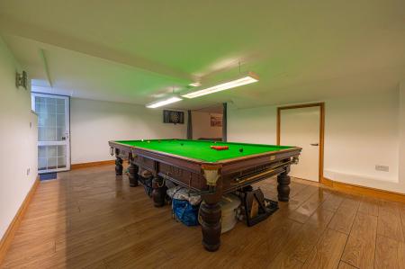 ENTERTAINMENT ROOM BASEMENT