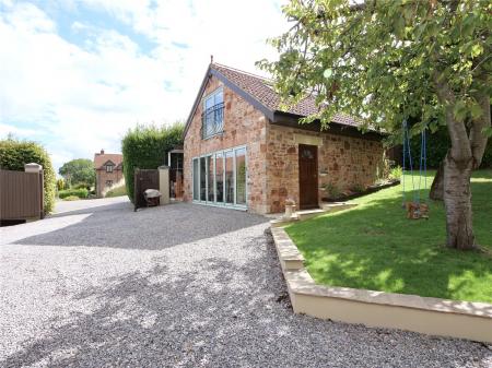 Detached Garage