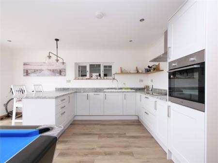 Kitchen/Living Room