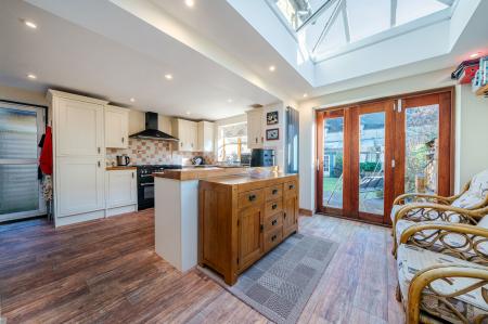 Kitchen/Garden Room