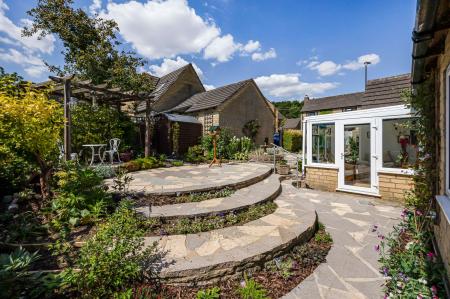 Garden - Summer Time