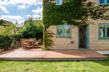 Rear & Garden