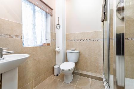 Bedroom Two En-Suite