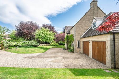 Driveway & Front Garden