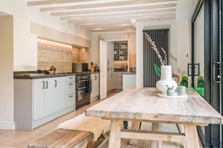 Dining Space & Kitchen