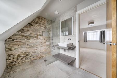 Bedroom One En-Suite