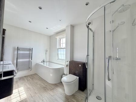24 Trafalgar Place (7)