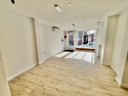 81 High Street (4)