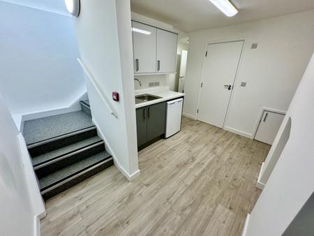 81 High Street (6)