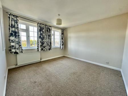 50 Samber Close (3)