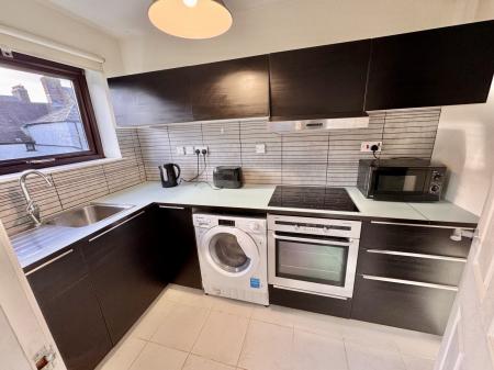 2 Athelstan Court (5)