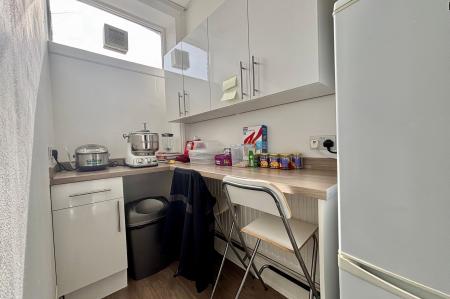 apt 1