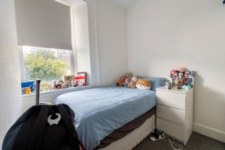 apt 3