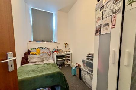 apt 2