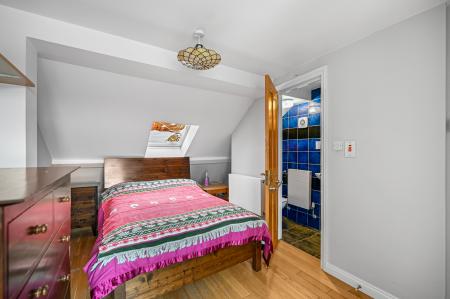 Bedroom 3(1).jpg