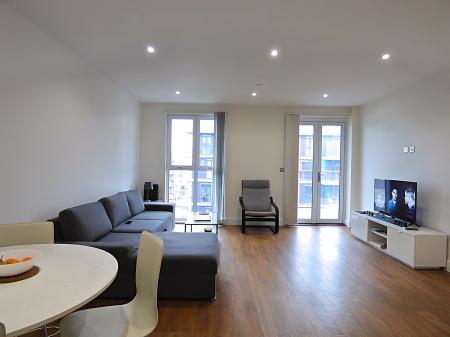 Living Room...jpg