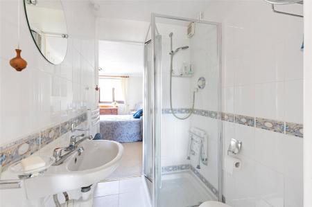 Ensuite Shower